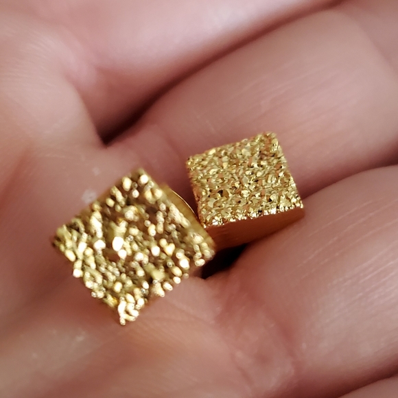 New 8mm Square Agate Druzy Geode Gold Stud Earrings. - Picture 8 of 10